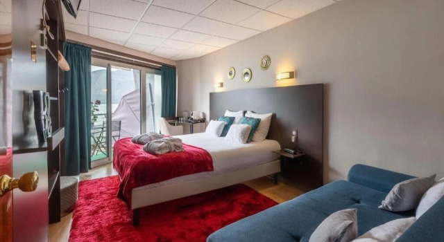 Двухместный номер Superior с балконом и с видом на озеро Hotel Du Poète