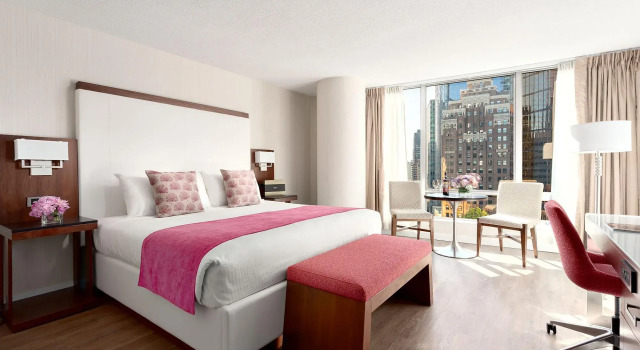 Номер Deluxe Auberge Vancouver Hotel