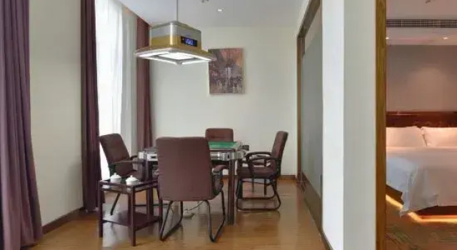 Люкс Superior Vienna Classic Hotel (Yongxing Times Square)