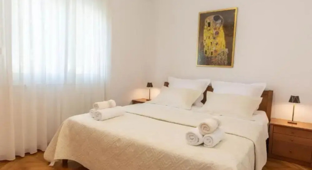 Apartment Asti, Prenota Appartamento Splitska 