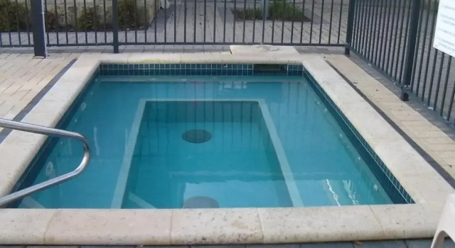 Апартаменты 9/20 Apollo Quay Apartment