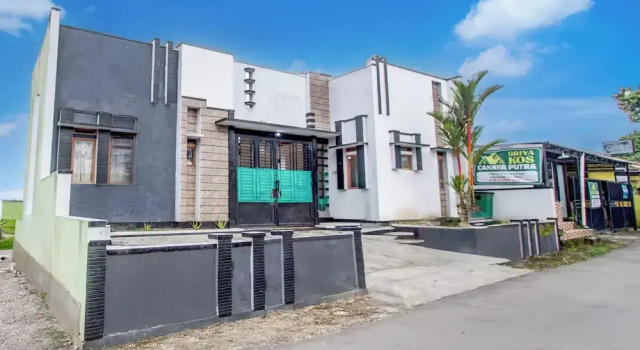 Hotel O Purwokerto Near Alun Alun Purwokerto Formerly Guest House Rania, Prenota Affittacamere Hotel a Purwokerto con parcheggio, Parcheggio