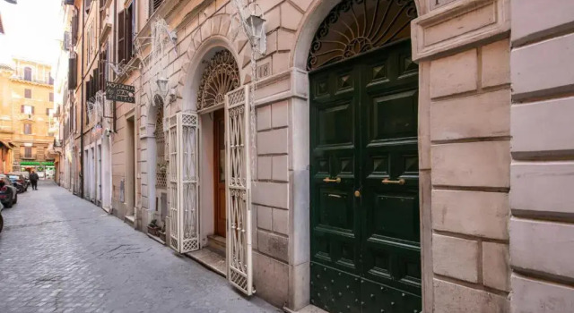 Maison Babuino, Забронировать Отель Отели Рима с парковкой, рядом с Pincian Hill, Парковка