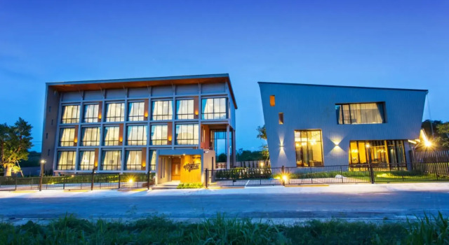 Полулюкс Hotel Together (SHA Certified)