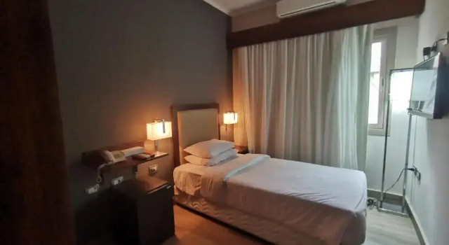 Green Plaza Inn Hotel Alexandria, Varaa Hotelli Hotellit Aleksandria pysäköinnillä, Pysäköinti