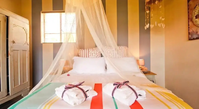 Die Opstal Self-Catering, Reservar Hotel Riversdale Western Cape