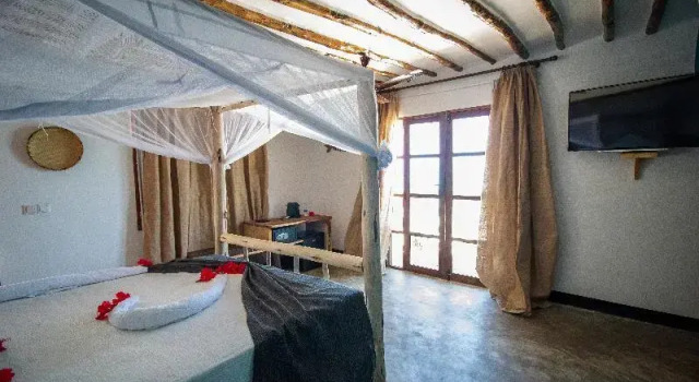Четырёхместный семейный номер Standard с балконом Nest Style Beach Hotel Zanzibar