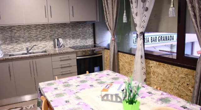 Hostel Parque Peniche Cima, Varaa Hostelli Hostellit kohteessa Oeste, Hostelli