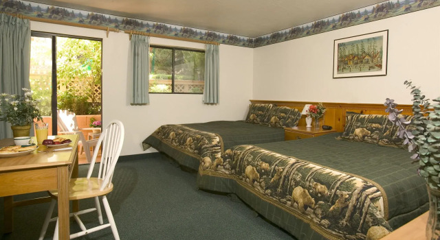 The Big Bear Lakefront Lodge, Prenota Locanda Hotel a Big Bear Lake con colazione, Colazione