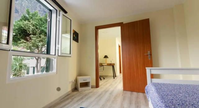 Mateus House in Porto da Cruz Beach Center