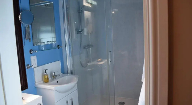 Номер Deluxe Castle Green Bed and Breakfast