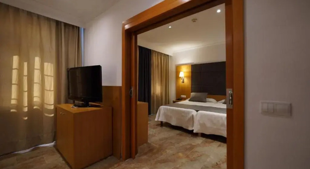 Четырёхместный номер Hotel Artmadams