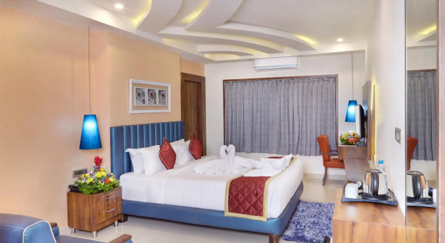 Arna Hotel, Забронировать Отель Отели штата Карнатаки с парковкой, Парковка