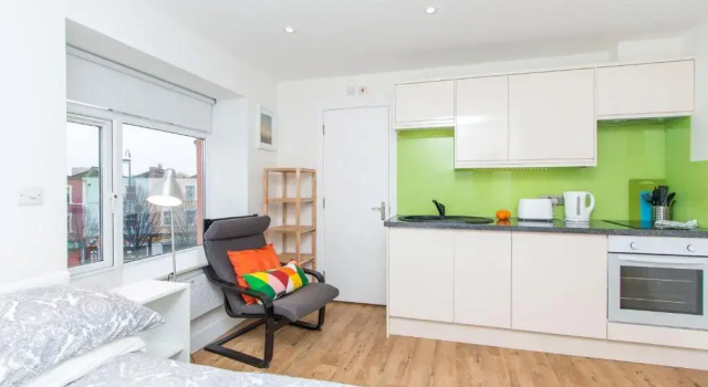 Bristol City Budget Studio Stay (Adults Only), Book Hotel Hoteller i Bristol med parkering, nær Castle Park, Parkering