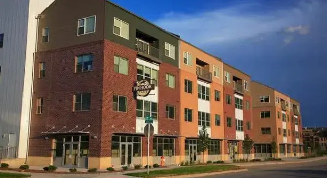 Pinhook Flats by ExecuStay (EXEC-MW.PINHOOK102), Prenota Hotel Omaha 