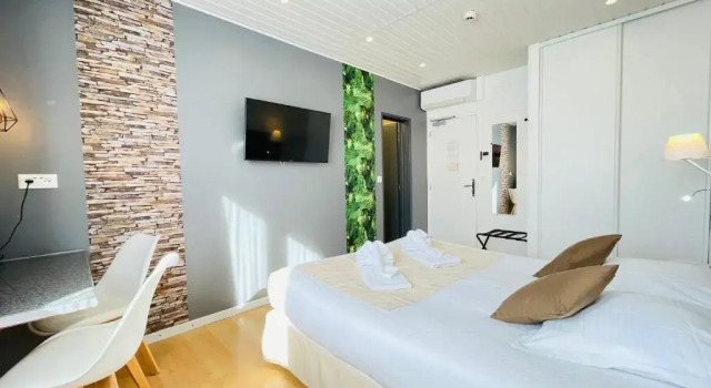 Двухместный номер Standard Auberge de la Petite Reine