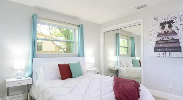 Tropical House 3 Bedrooms with Pool Oakland Park, Забронировать Отель Отели Окленд-Парк с бассейном, Бассейн