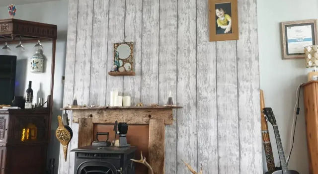 Коттедж с 2 комнатами Quirky Lochside Home