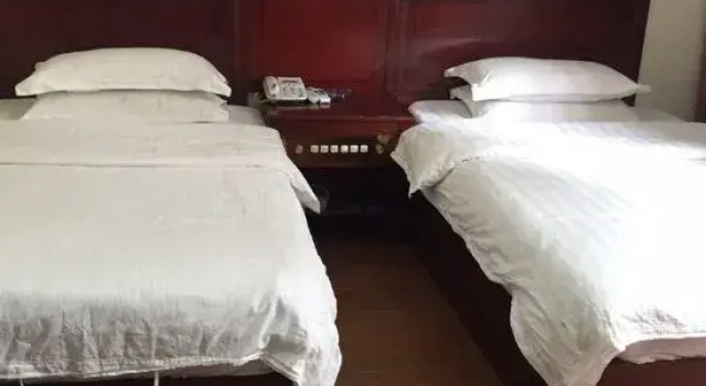 Ningyuan Yinfeng Hotel, Забронировать Отель Нинъюань Хунань