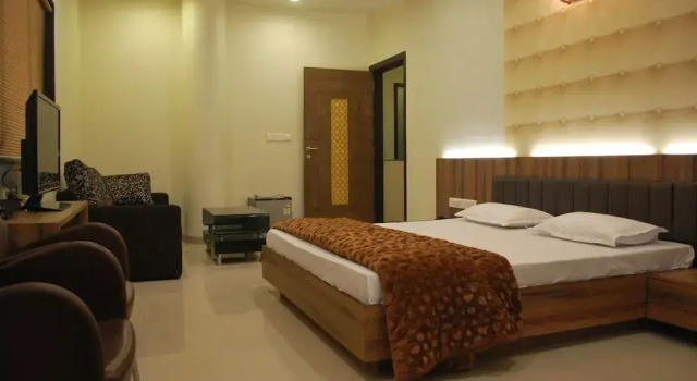 Hotel Vijya laxmi Rooms and Banquet Hall, Rezervovat Hotel Hotely v Gujarat s parkováním, Parkování
