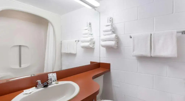 Номер Standard MOOSEJAW INN