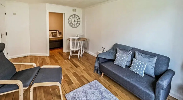Hilton Apartment 1-bed in Inverness With Parking, Забронировать Апартаменты/квартира Инвернесс Moray Firth, рядом с Больница «Рейгмор»