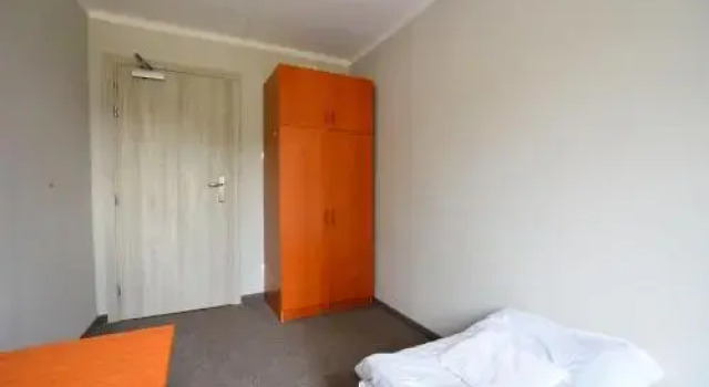 TBN House, Boek Hotel Hotels in Klein-Polen met parkeren, Parkeren