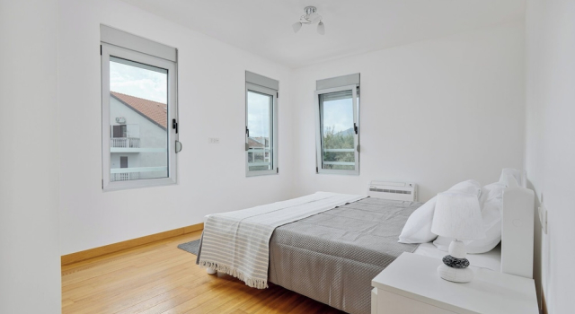 Апартаменты Superior с 2 комнатами с балконом и с видом на горы Casa Nest Tivat
