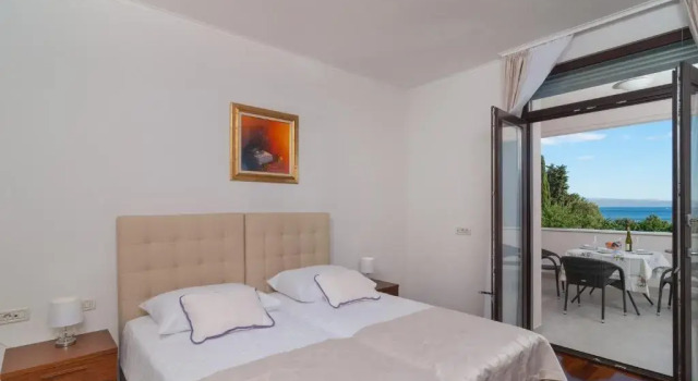 Двухместный номер Deluxe с балконом Luxury Rooms Near the Beach1