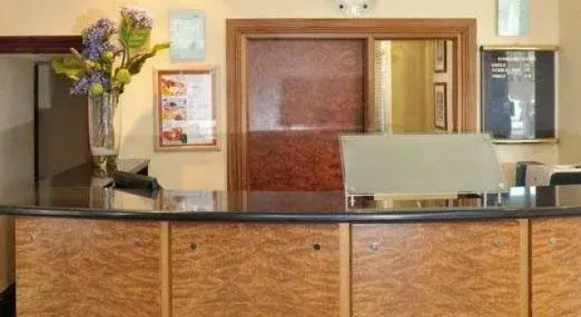 Comfort Hotel Harrow, Забронировать Отель Отели Большого Лондона с завтраком, Завтраки