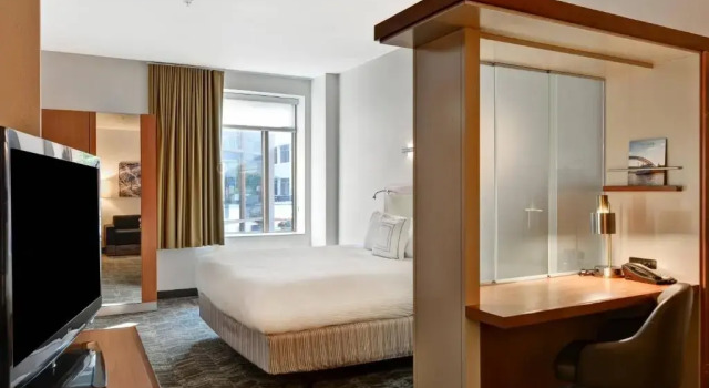Студия SpringHill Suites by Marriott Cincinnati Midtown