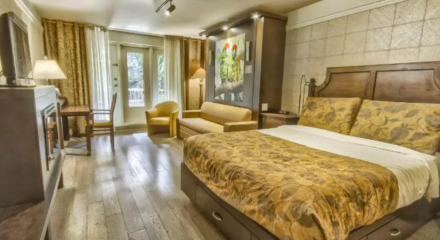 Четырёхместный номер Standard LHôtel Québec par JARO