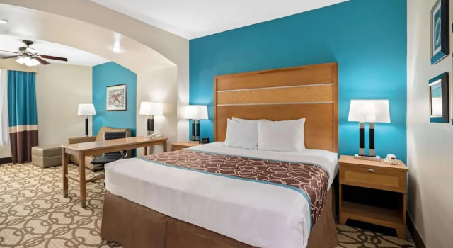 Двухместный люкс Deluxe La Quinta by Wyndham Houston Willowbrook
