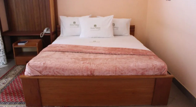 Suite Guins Palace