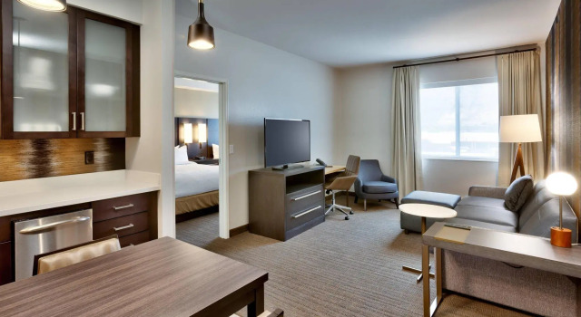 Четырёхместный люкс c 1 комнатой Residence Inn by Marriott Provo South University