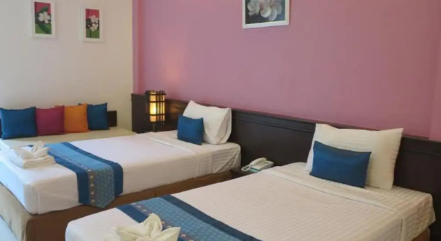 Двухместный номер Standard с балконом City Park Hotel Phattalung
