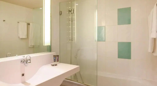 Номер Standard Novotel Orléans Chemins De Sologne Demeures De Campagne