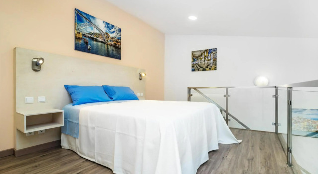 Maredimo Village Porto Casa 1, Varaa Hotelli Hotellit Porto pysäköinnillä, Pysäköinti