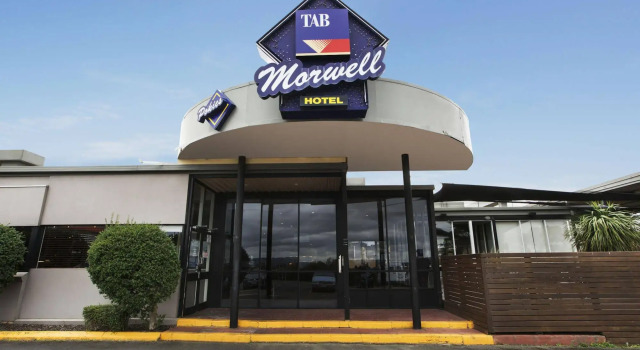 Nightcap at Morwell Hotel, Prenota Hotel Morwell Gippsland