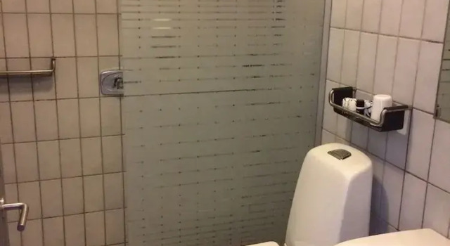 Standardowy jednoosobowy pokój Ledernes KonferenceCenter