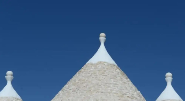 Trullo Mil With Private Pool by Apuliarentals, Book Villa Sommerhuse i Murgia, Hytte
