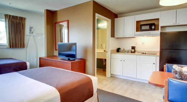 Четырёхместный номер Standard Suburban Studios Biloxi North Area