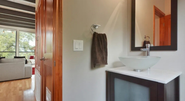 W 6th St Penthouse with City Views by RedAwning, Забронировать Отель Отели Остина 3 звезды, рядом с Lamar Beach, 3*