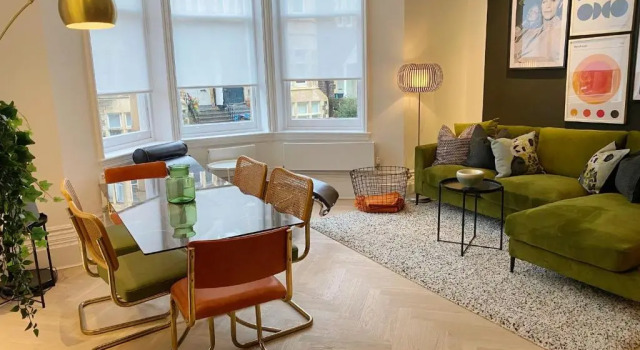 Апартаменты Modern and Bright Three Bed Apartment