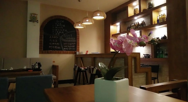 Lazy Peoples Inn, Prenota Hotel Yangshuo Guangxi