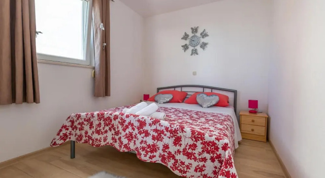 3 Bedroom Lovely Home In Makarska, Buchen Sie Hotel Hotels in Gespanschaft Split-Dalmatien mit Pool, Schwimmbad