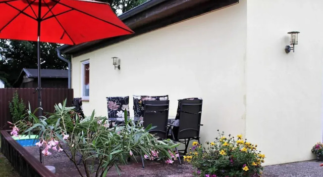 Коттедж Cozy Holiday Home in Dorf Gutow near Sea