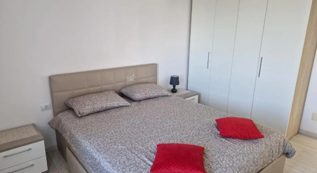 Apart Confort, Rezerwuj Apartament Hotele w Carpathians - Romania z parkingiem, Parking