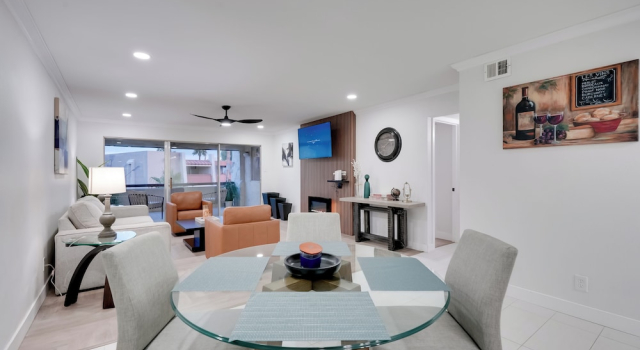 Old Town Oasis! Modern Unit w/ Resort-style Pool