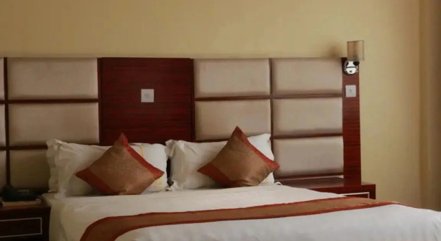 Standard Zimmer Mount Meru Hotel